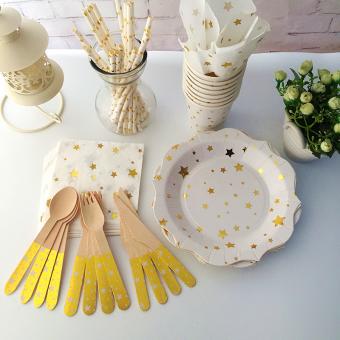 Paper Plate, Plastic Forks & Knives, Napkins