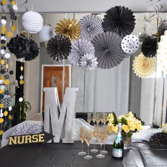 Paper Plate, Plastic Forks & Knives, Napkins